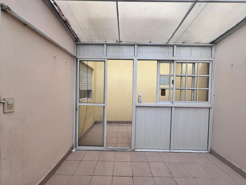 Venta Ph P. Baja 2 Ambientes C/ Patio Villa Raffo