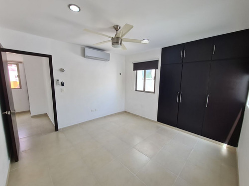 Imagen 13 de 24 de Casa En Renta De 3 Recámaras Y Piscina En Palmerales De Alta