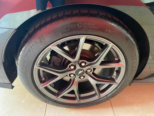 Ford Mustang 5.0 Gt 421cv
