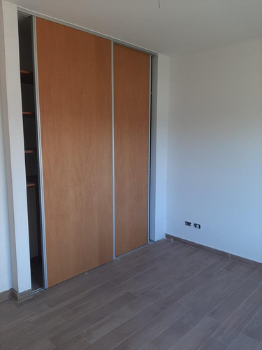 Dúplex De Pozo - 4 Amb En Altos De Maschwitz