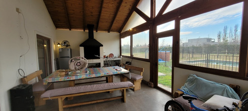 Parcela Calera De Tango 225 M2 Construidos, 5000 M2 Terreno