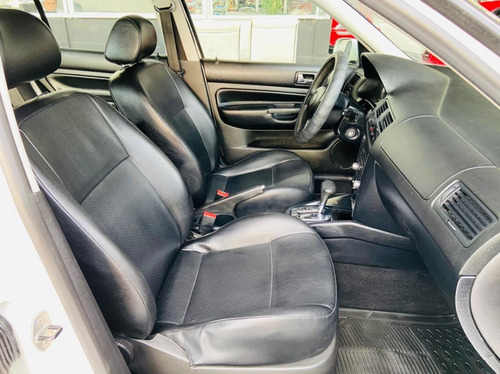 Imagen 7 de 15 de Volkswagen Jetta Clásico 2012 Gl
