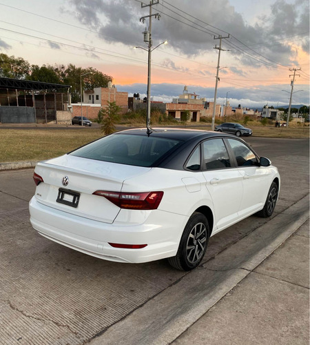 Volkswagen Jetta 1.6 Msi Starline