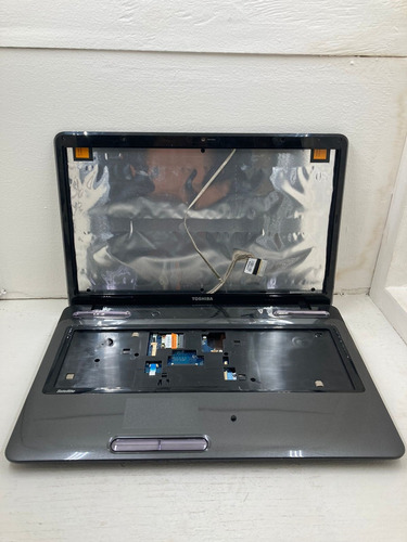 Laptop Toshiba Satellite L675d-7104 Carcasa Bisel Palmrest