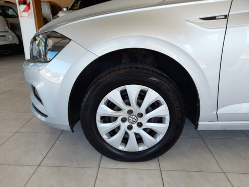 Imagen 6 de 13 de Volkswagen Polo