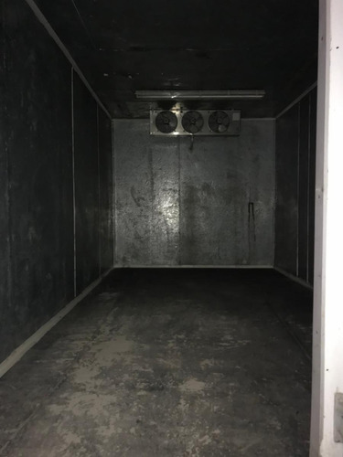 Imagen 7 de 9 de Venta - Galpon 120m2 - Moreno