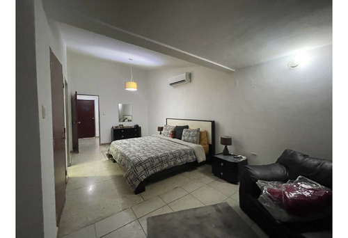 Casa En Venta En Trigal Norte, Las Clavellinas Gr-8197952