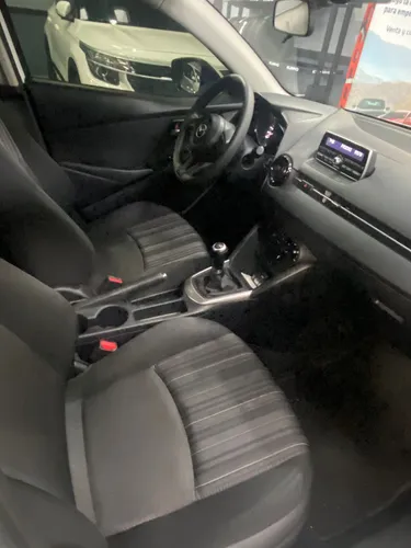 Mazda 2 1.5 Prime Sedan
