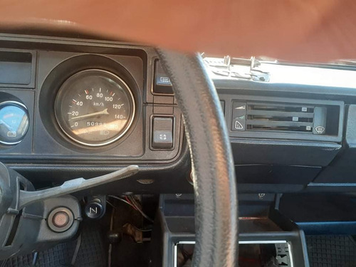 Imagem 4 de 8 de Lada Laika 1.6