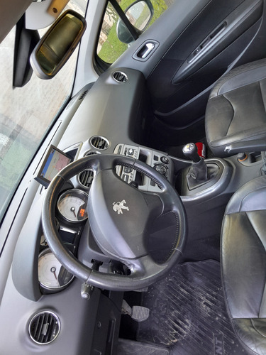 Peugeot 408 1.6 Allure Plus Nav Hdi 115cv
