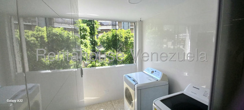Venta De Apartameno En Los Palos Grandes Con Piscina Y Pozo
