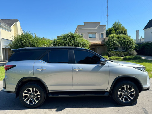 Toyota SW4 2.8 Tdi Diamante Ii 6At 7As