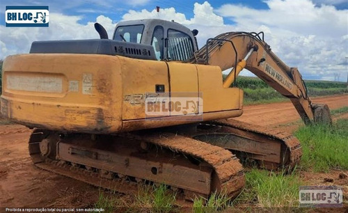 Escavadeira New Holland E215 Lc Ref.194539