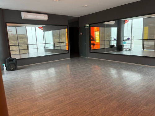 Se Renta Oficinas/local Comercial En Corregidora