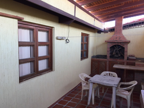 Imagen 13 de 14 de Amplia Casa En La Arboleda. 3 Hab 2 Ban. 22-18583