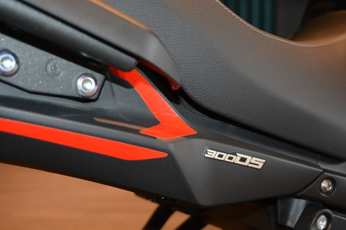 Tienda Oficial Voge: Voge 300 Ds Con Top Case - Interior Jp