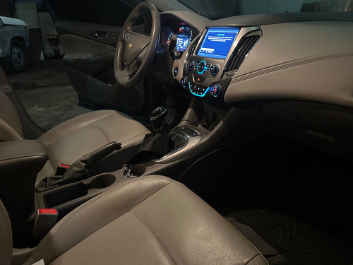 Chevrolet Cruze 1.4 Ltz Sedan