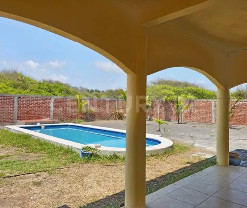 Casa En Venta Cerca Del Mar, Cuyutlán, Colima