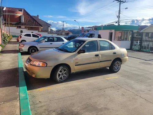 Nissan Sentra B15