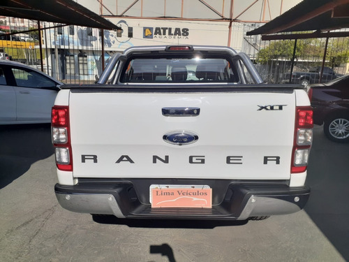 Imagem 8 de 10 de Ford Ranger 2017 3.2 Xlt Cab. Dupla 4x4 Aut. 4p