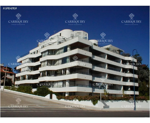 Con Piscina Propia, Espectacular Vista Y Ubicaciónalquiler Y Venta Puerto