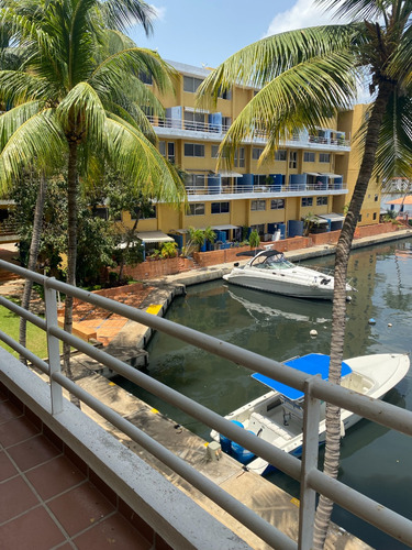 Imagen 2 de 8 de Relajante Y Comodo Apartamento Lecheria Piscina Con Hermosa Vista Conjunto Residencial Punta Marina