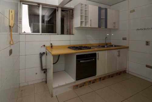 Imagen 7 de 18 de Vendo Departamento 2 Dormitorios 2 Baños Estacionamiento