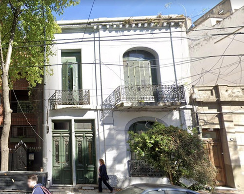 Imagen 2 de 2 de Casa - Colegiales