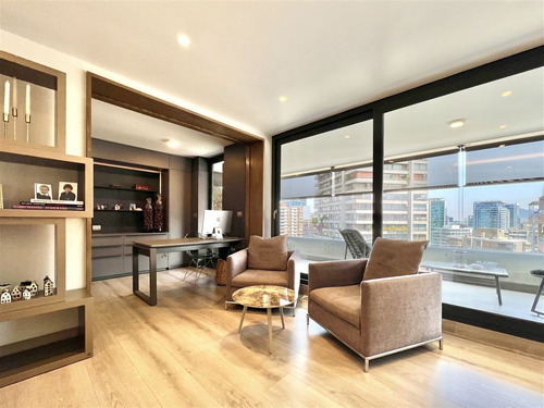 Moderno Penthouse: El Golf