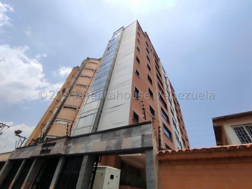 Lujoso Apartamento En Venta El Bosque Las Delicias Maracay Nv