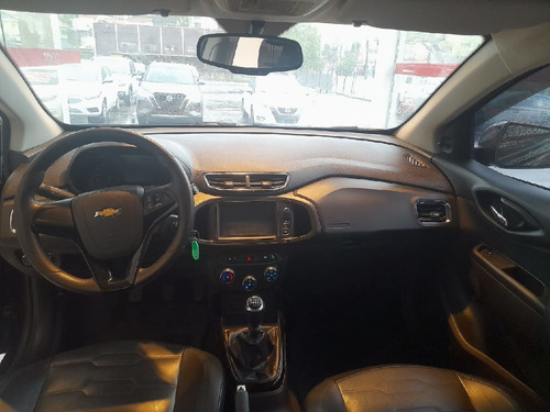 Imagem 6 de 8 de Chevrolet Prisma 1.4 Mpfi Lt 8v Flex 4p Manual