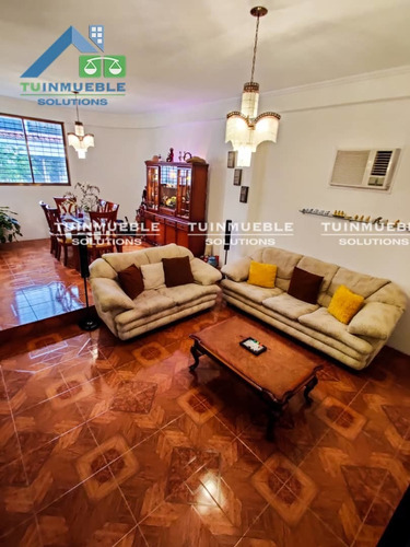 Imagen 4 de 14 de Quinta 2 Niveles En Venta Los Corales
