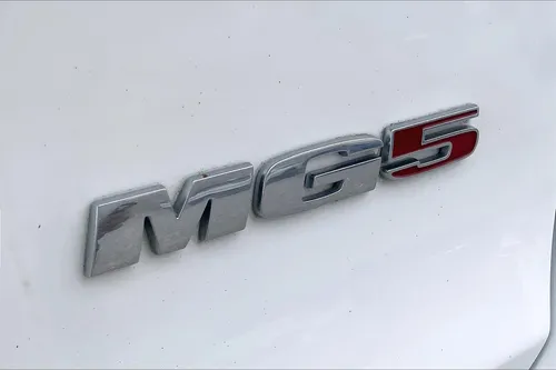 Mg Mg5 2022