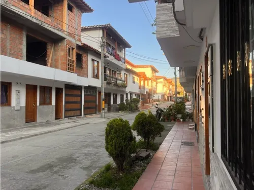 Lindo Apartamento En Venta De Primer Nivel Con Garaje En El Carmen Vib
