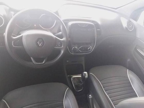 Imagem 3 de 9 de Renault Captur 2.0 16v Hi-flex Intense Automático