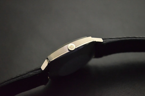 Omega Square Case Automatic - 100% Original - Um Charme