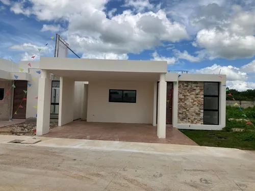 Venta De Casa En Residencial En Mérida | Cholul | Entrega Inmediata