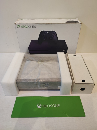 Xbox One S 1tb Edição Limitada Roxo Completo Serial Batendo (Recondicionado)