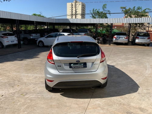 Imagem 8 de 11 de New Fiesta 1,5 Super Novo Só 58.000 Km