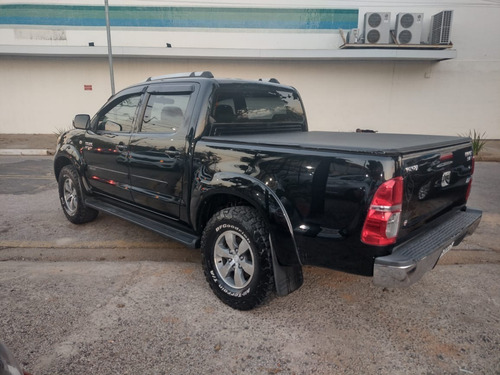 Imagem 4 de 14 de Hilux Srv 4x2 3.0 Diesel Cambio Manual