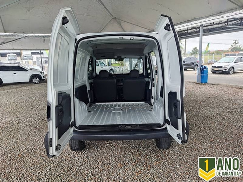 Imagem 13 de 14 de Renault Kangoo Express Hi-flex 1.6
