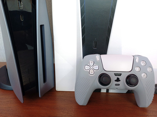Ps5 Playstation 5 825gb Sterling Silver + De 80 Jogos - Leia Cinza-escuro (Usado)
