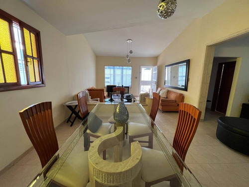 Imagen 8 de 14 de Casa En Venta En Urb Trigal Norte 224mts Alexandra Ramírez 0414-704-1922