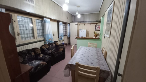 Imagen 2 de 11 de Venta Departamento Céntrico 3 Ambientes En Planta Baja Al Frente