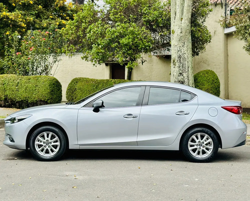 Mazda 3 2.0 Touring At