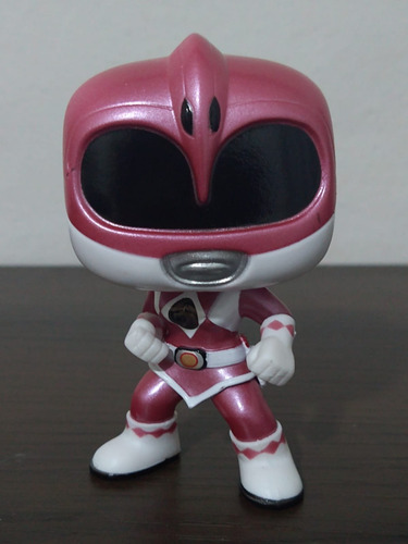 Funko Pop Pink Ranger 407 (metálico) Power Rangers Kimberly