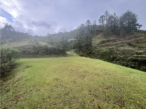 Lote En Exclusiva Parcelacion El Retiro Via La Fe
