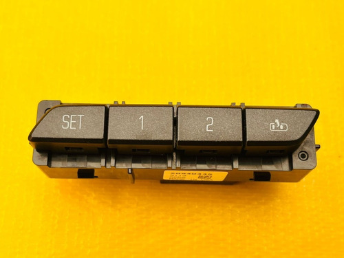 Botonera De Memoria Izq Cadillac 2017 Ats Turbo 209404353113 (Usado)
