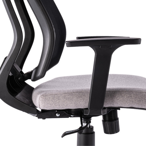 Imagen 7 de 9 de Silla De Oficina Gerencial Snake En Tela Gris Brazos