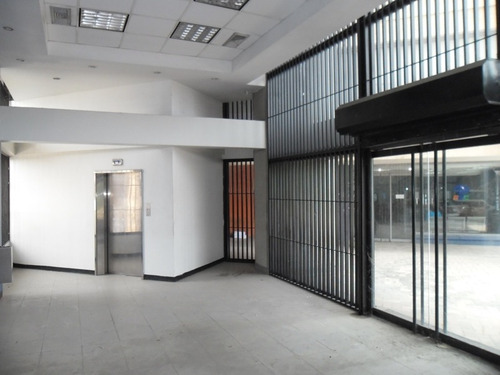 Imagen 8 de 12 de En Venta Local Comercial 4 Niveles Ubicado En Valencia Código 574296
